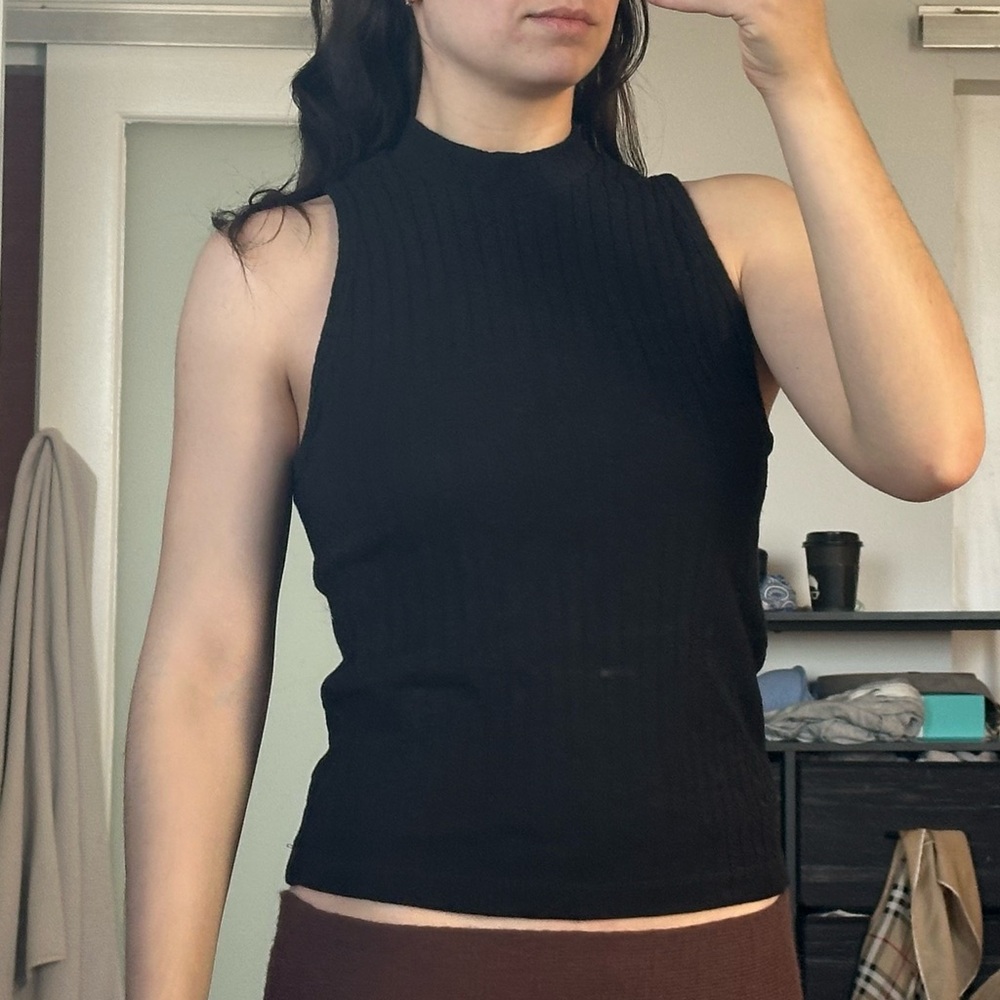 Vince Black Ribbed Mock-Neck Sleeveless Tank